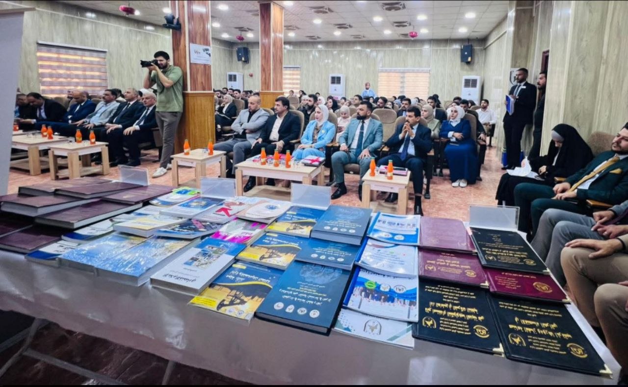 كلية الإدارة الصناعية للنفط والغاز تعقد مؤتمرها السنوي السادس لمناقشة بحوث تخرج طلبتها