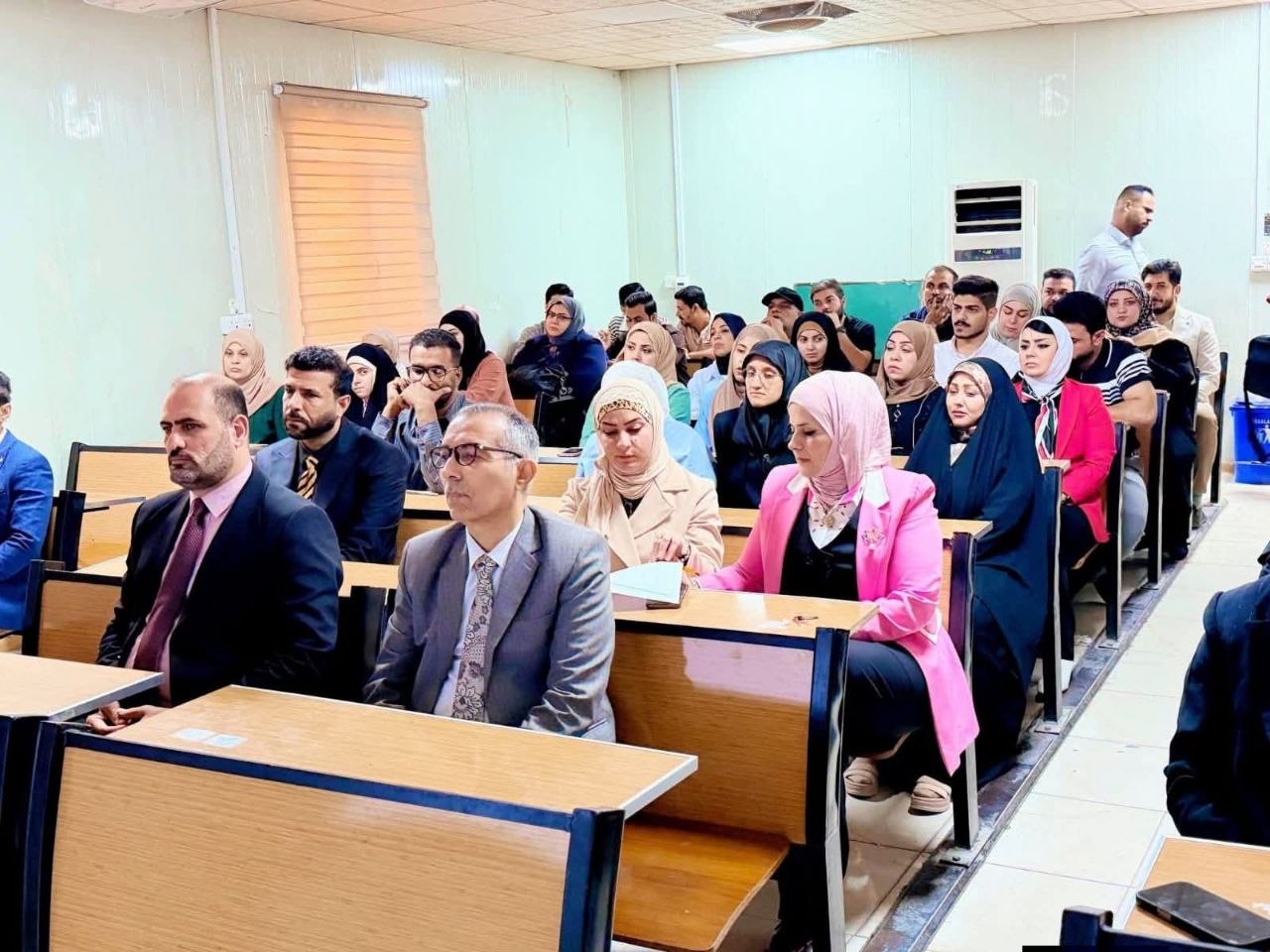 كلية هندسة النفط والغاز تنظم ورشة عمل بعنوان محاكاة عددية للتشتت عالي التردد الناتج عن الغواصات العسكرية