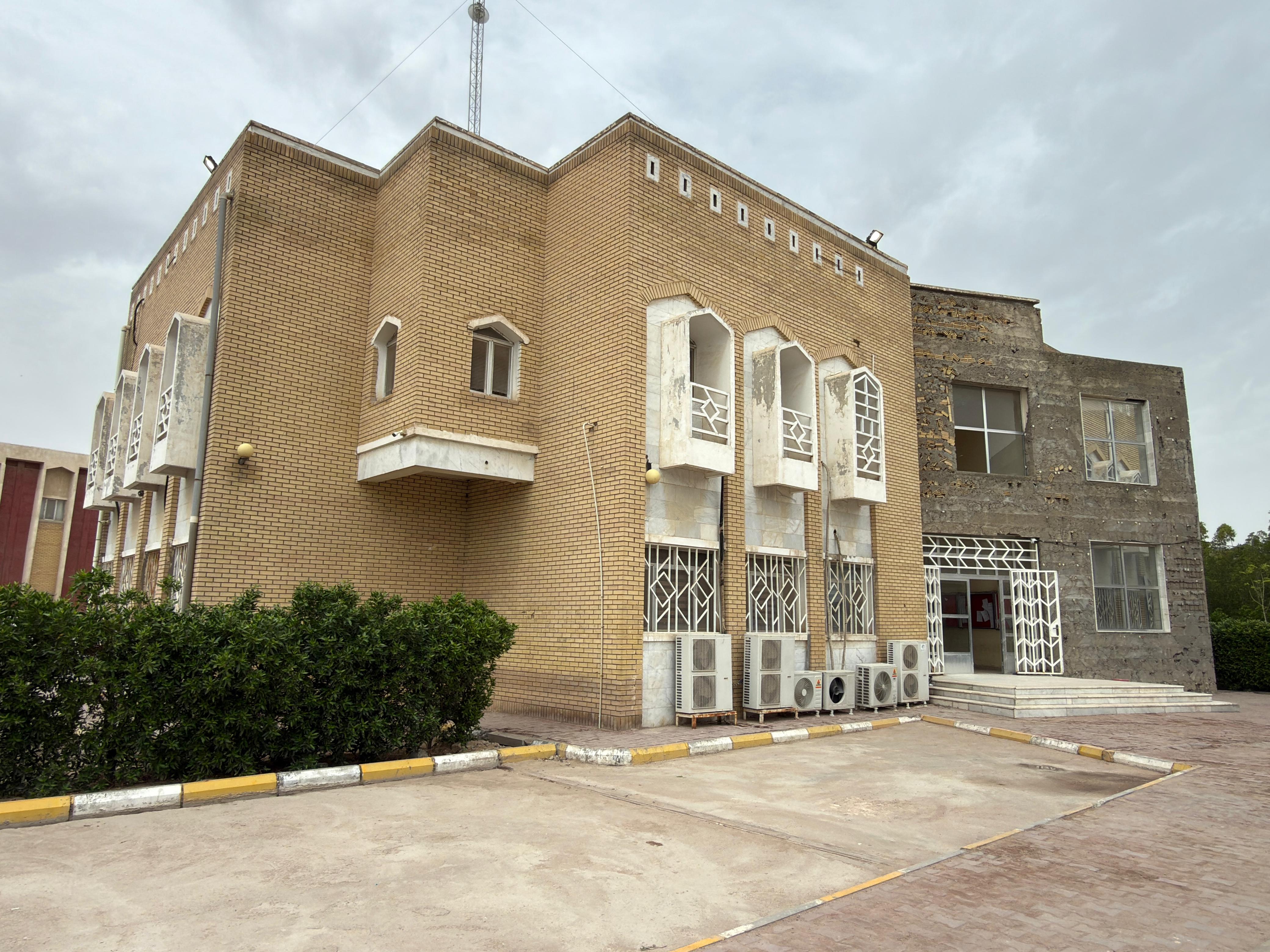 كلية هندسة النفط والغاز